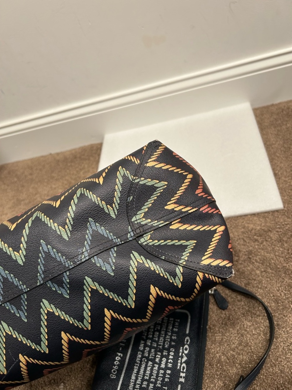 Coach geo chevron reversible city tote bag storypatch wristlet - Picture 11 of 14